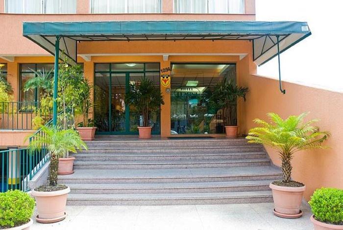 Vicz Hotel Κουριτίμπα Εξωτερικό φωτογραφία
